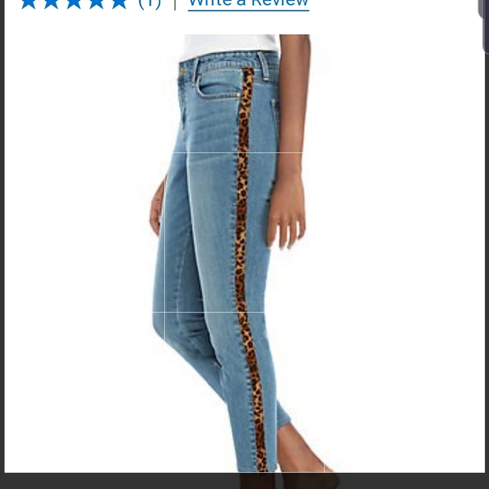 New Directions 12 skinny side Animal strip jeans.